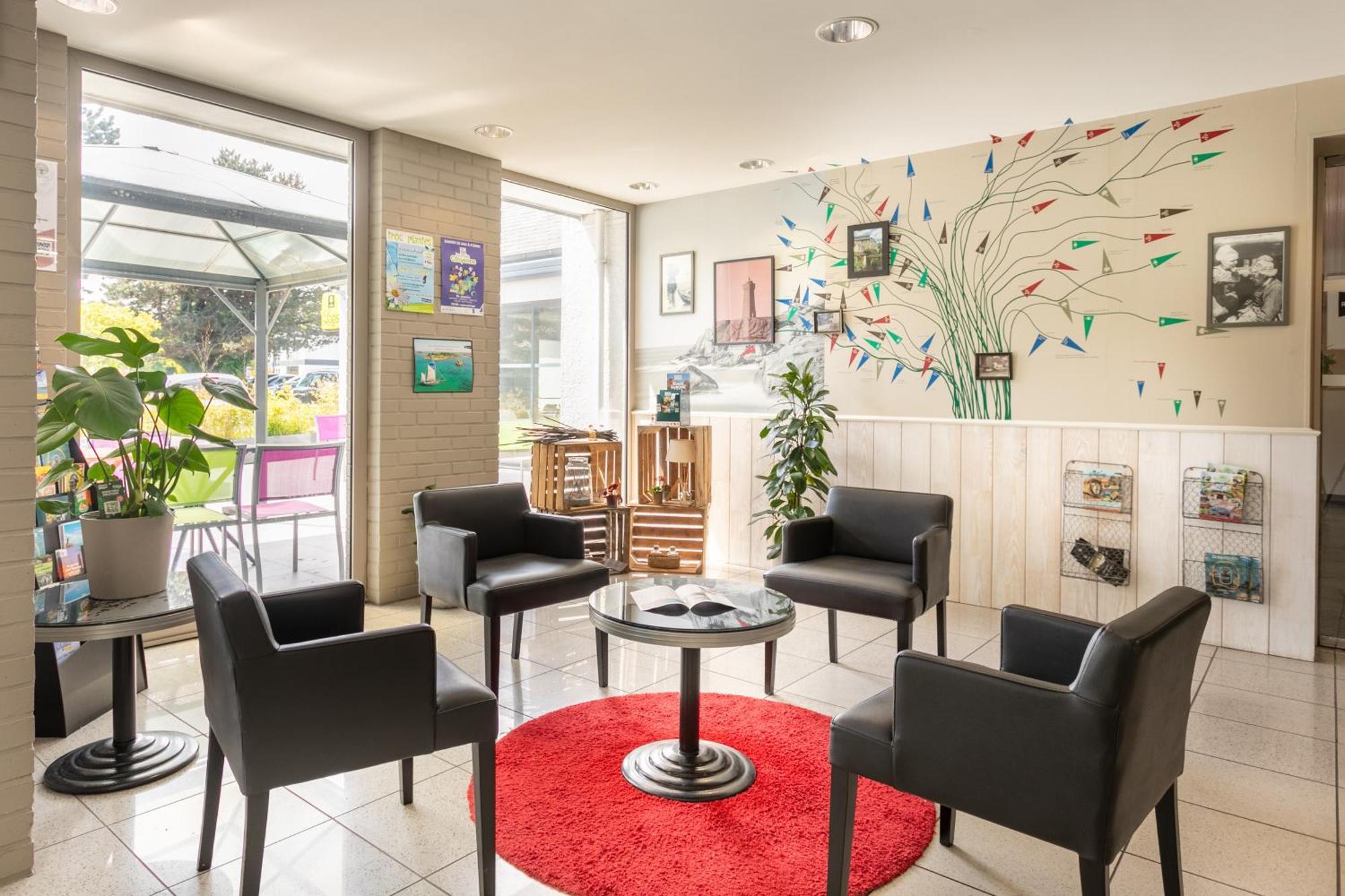 Logis, Hotel Au Chene Vert Plerin Luaran gambar